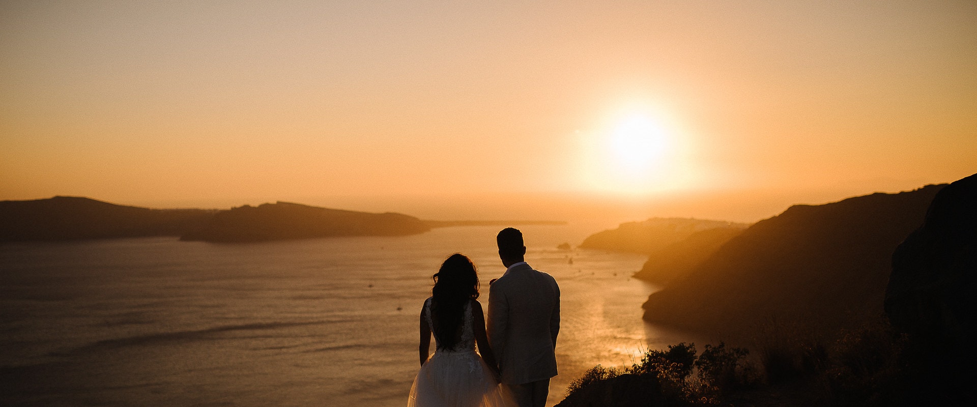 Jeremy & Ann // Intimate Santorini Destination Wedding