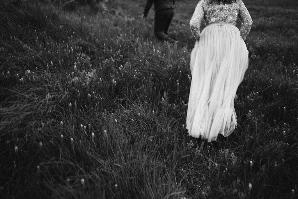 The Highlands make for a stunning location for a Scottish elopement. Scotland elopements. Adventure elopement in the Glencoe Mountains. Elopement Glen Coe